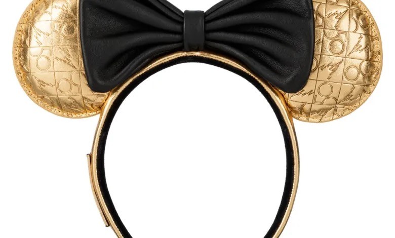 Mickey and Minnie ears for the fanciest 50th anniversary party display picture 1