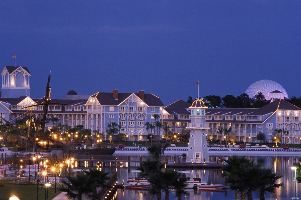 hurricane-ian-what-s-happening-at-disney-world-resort-hotels