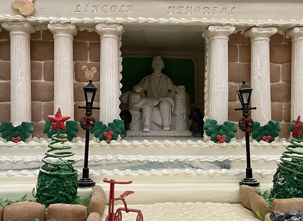 American Adventure has gingerbread version of Lincoln Memorial