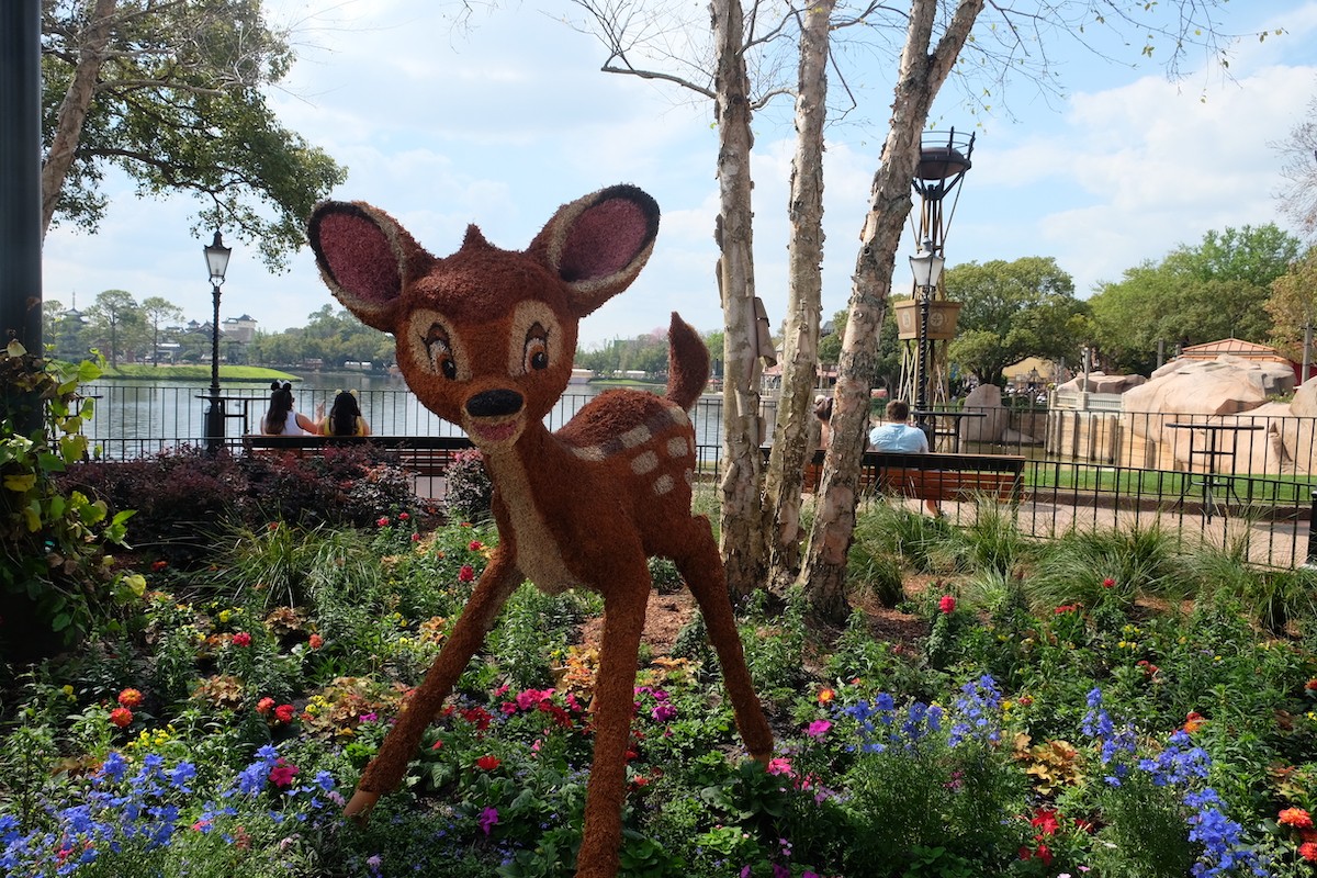 2023 Topiary Tour: Bambi at Flower and Garden Festival